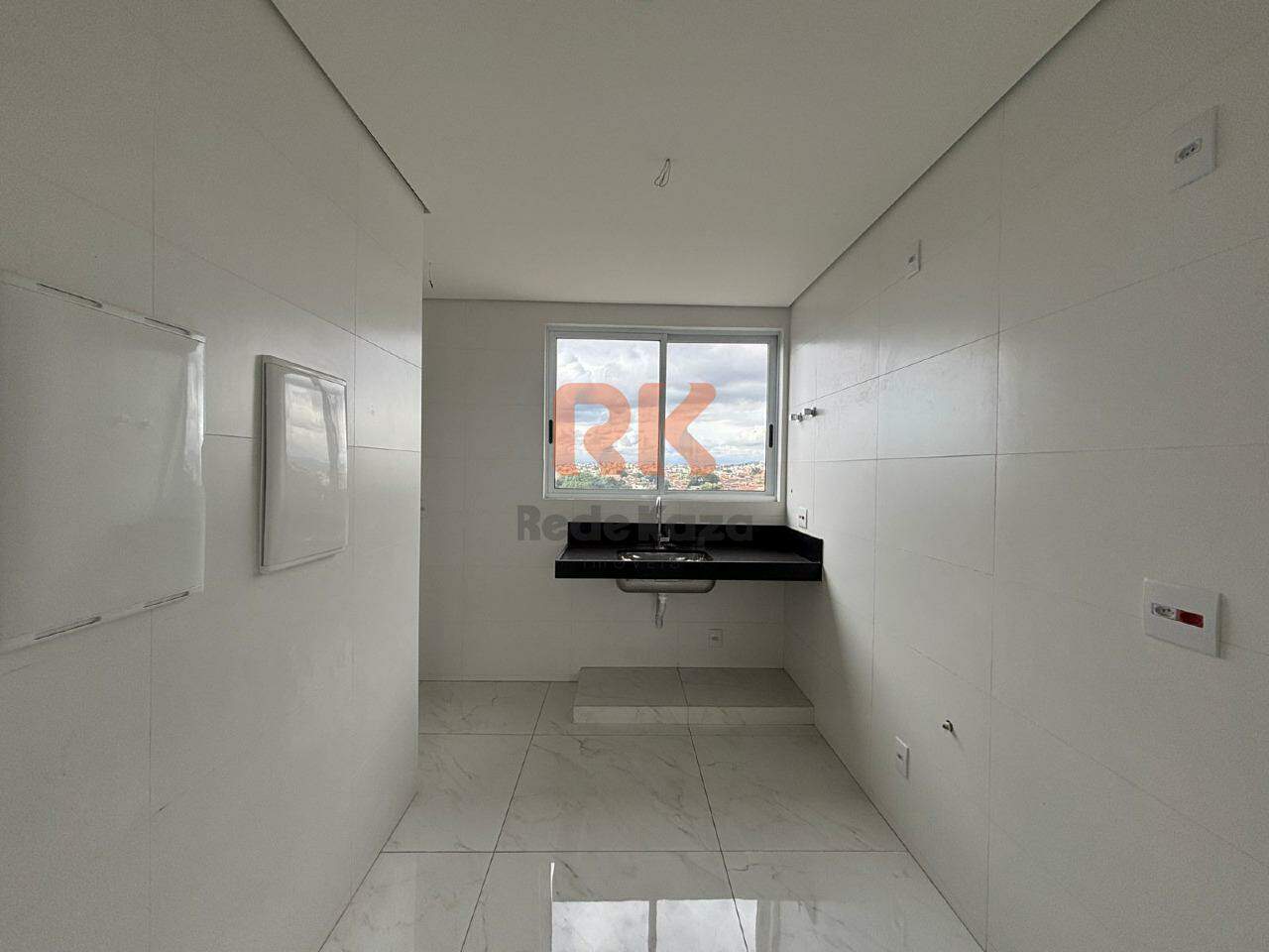 Apartamento à venda no Planalto: 