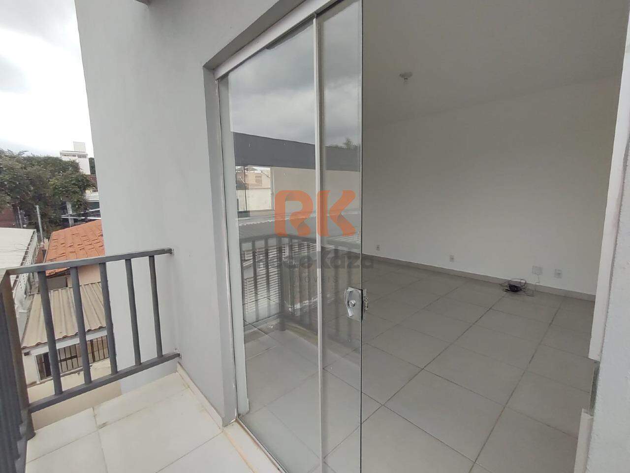 Sala para aluguel no Santa Rosa: 