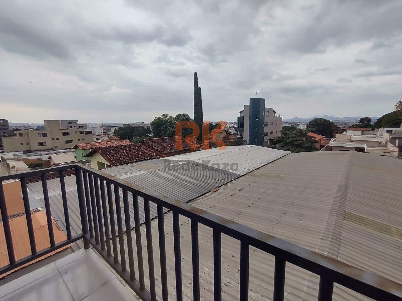 Sala para aluguel no Santa Rosa: 