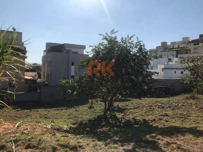 Terreno / Área à venda no Paquetá: 
