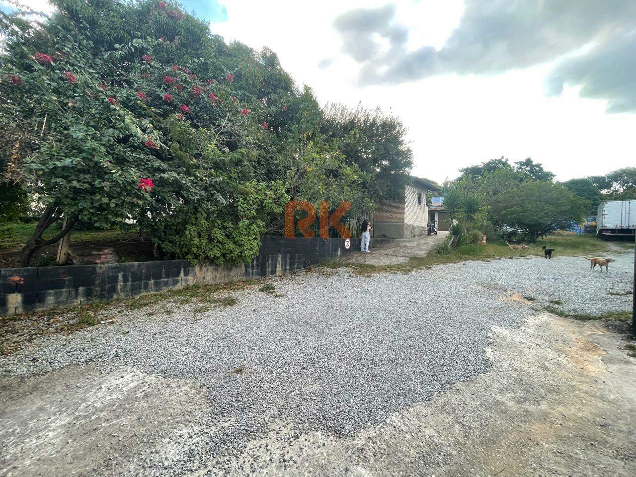 Casa à venda no Chácaras Reunidas Santa Terezinha: 