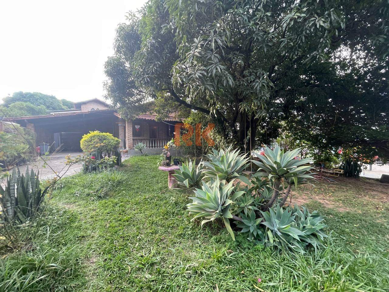 Casa à venda no Chácaras Reunidas Santa Terezinha: 
