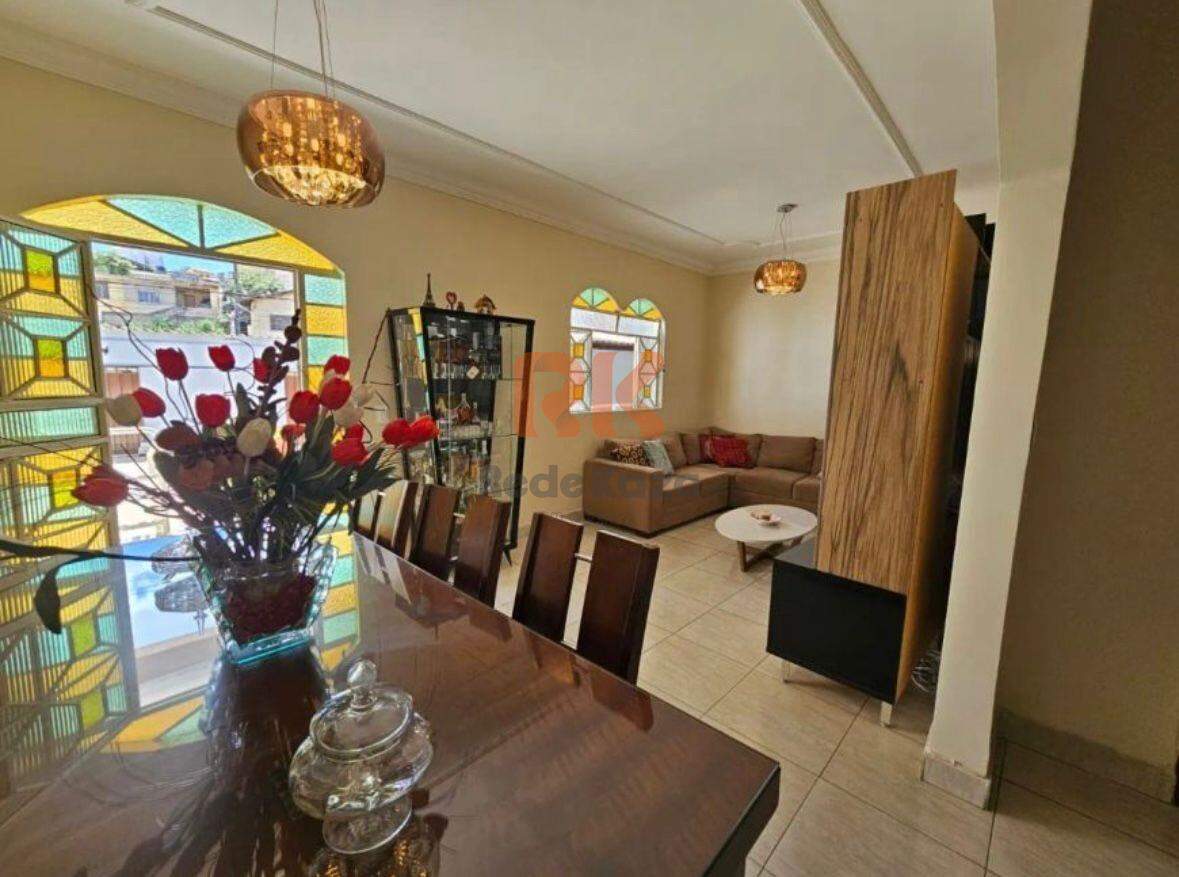 Casa à venda no Santa Cruz: 