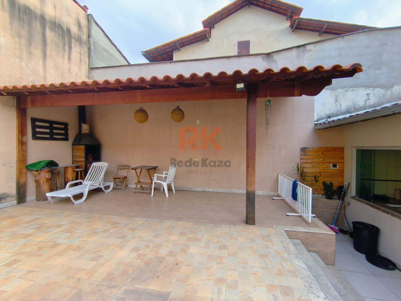 Casa à venda no Arvoredo: 