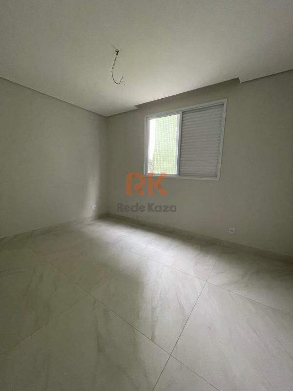 Apartamento à venda no Cabral: 
