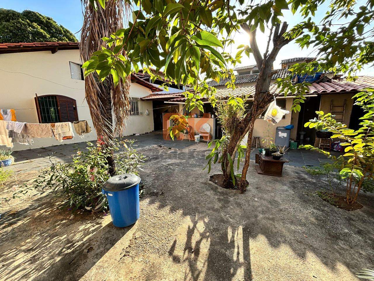 Casa à venda no Piratininga: 