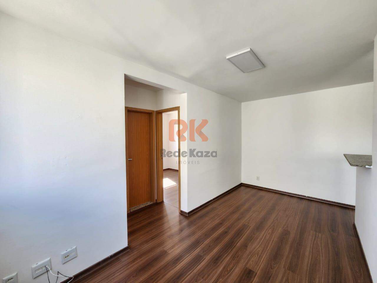 Apartamento para aluguel no Cabral: 