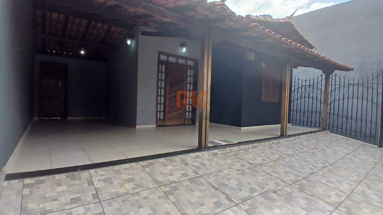 Casa comercial à venda no Eldorado: 