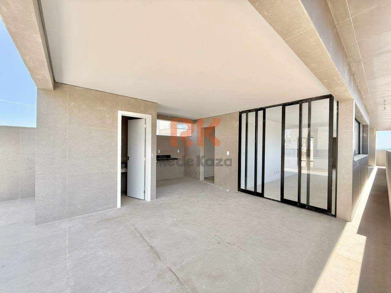 Cobertura à venda no Jaraguá: 