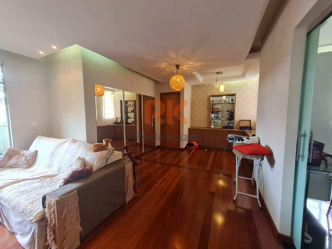 Apartamento à venda no Castelo: 