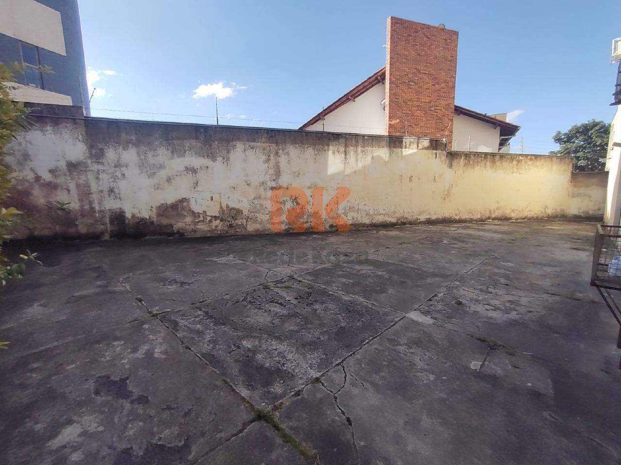 Sala para aluguel no São Luiz: 