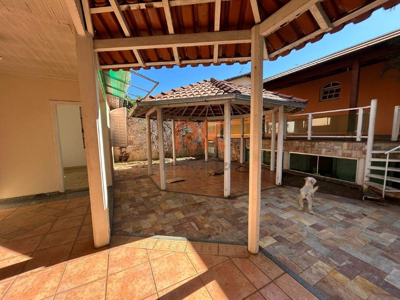 Casa à venda no Santa Amélia: 
