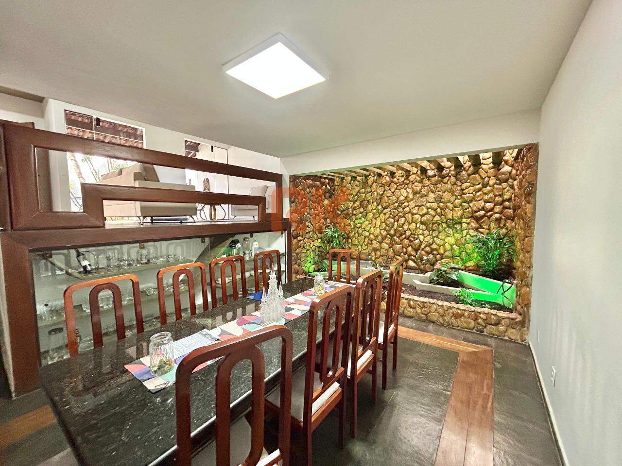 Casa à venda no Palmares: 
