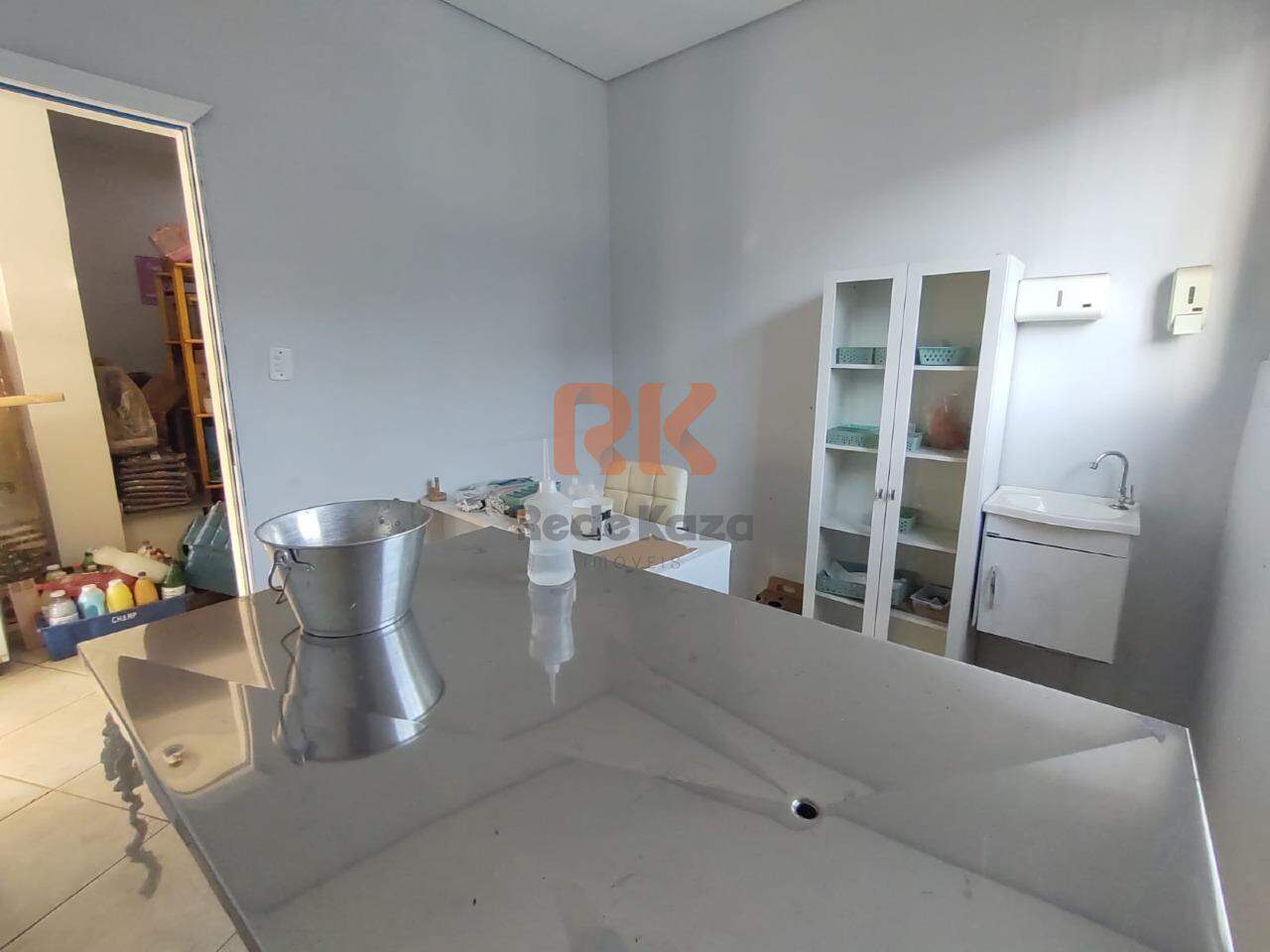Loja para aluguel no Guarani: 