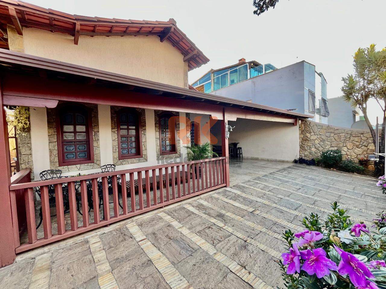 Casa à venda no Santa Amélia: 