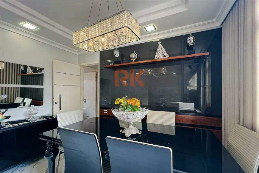 Apartamento à venda no Castelo: 