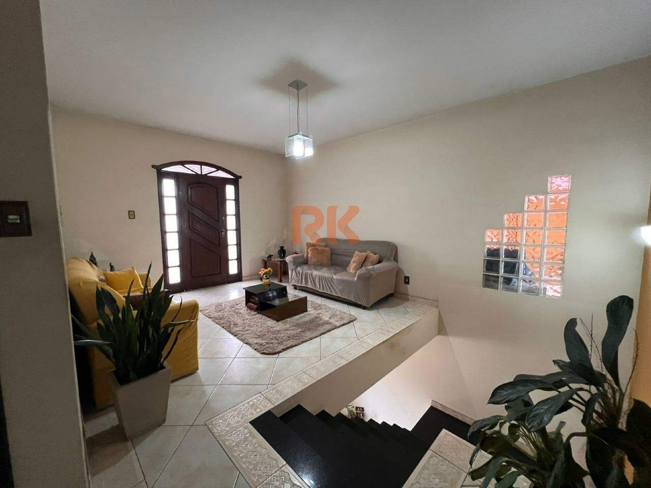 Casa à venda no Arvoredo: 