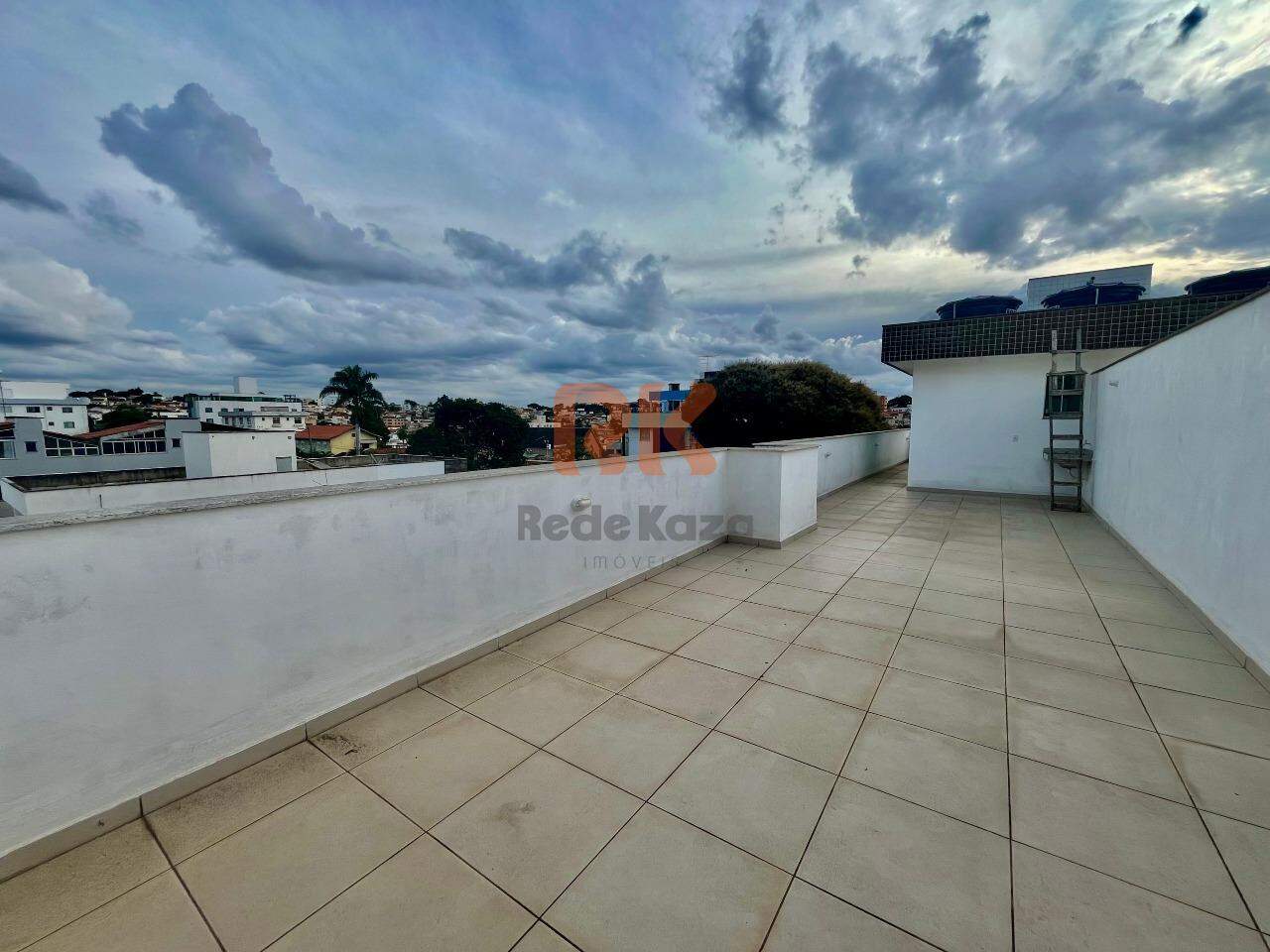 Cobertura à venda no Santa Amélia: 