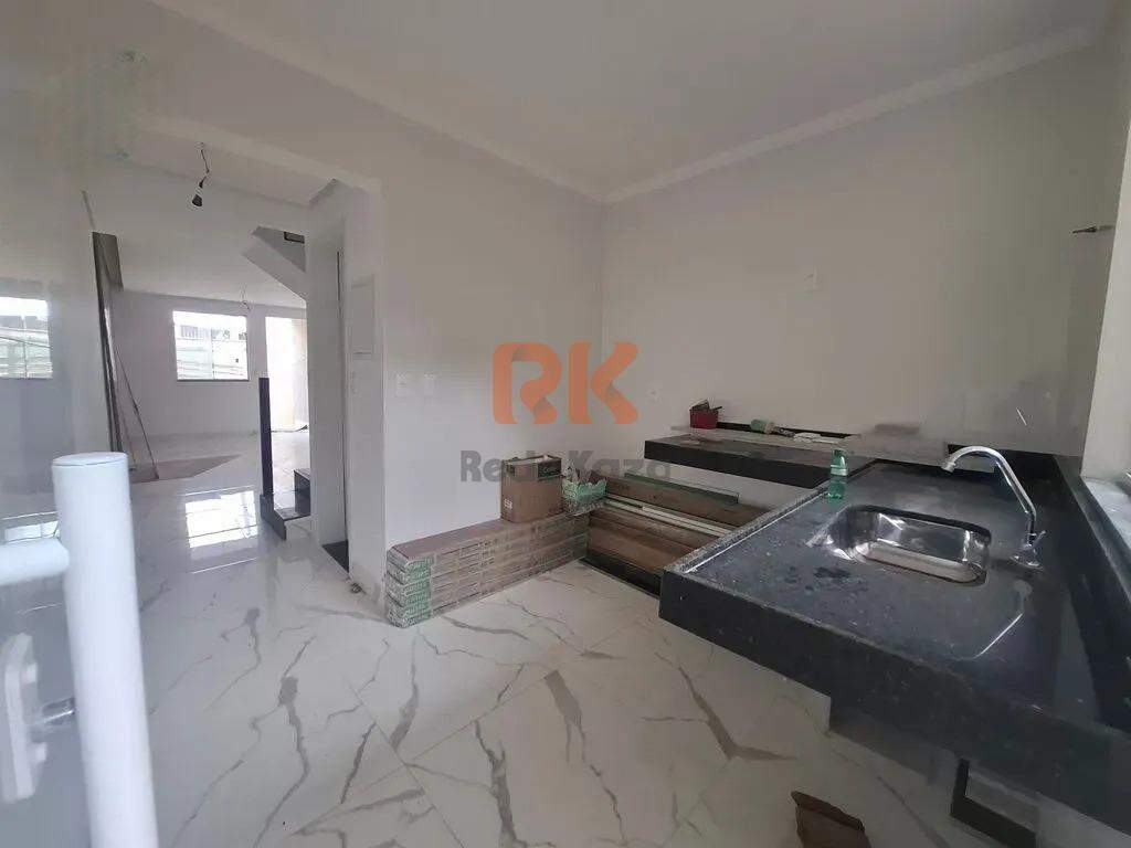 Casa à venda no Candelária: 