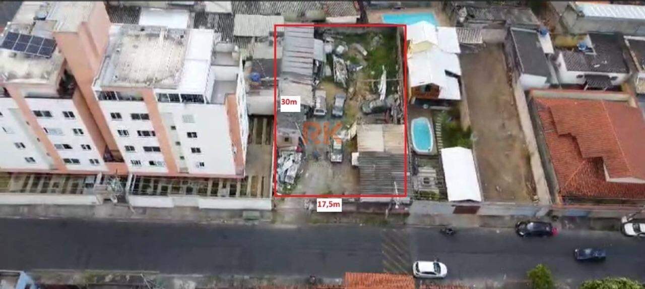 Lote à venda no Coqueiros: 
