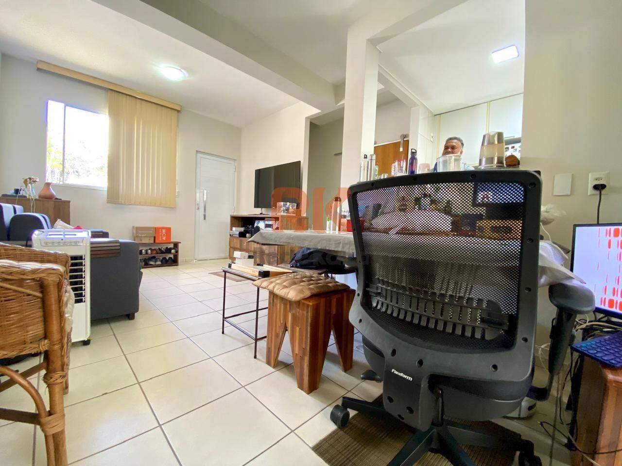 Casa em condomínio à venda no Castelo: 
