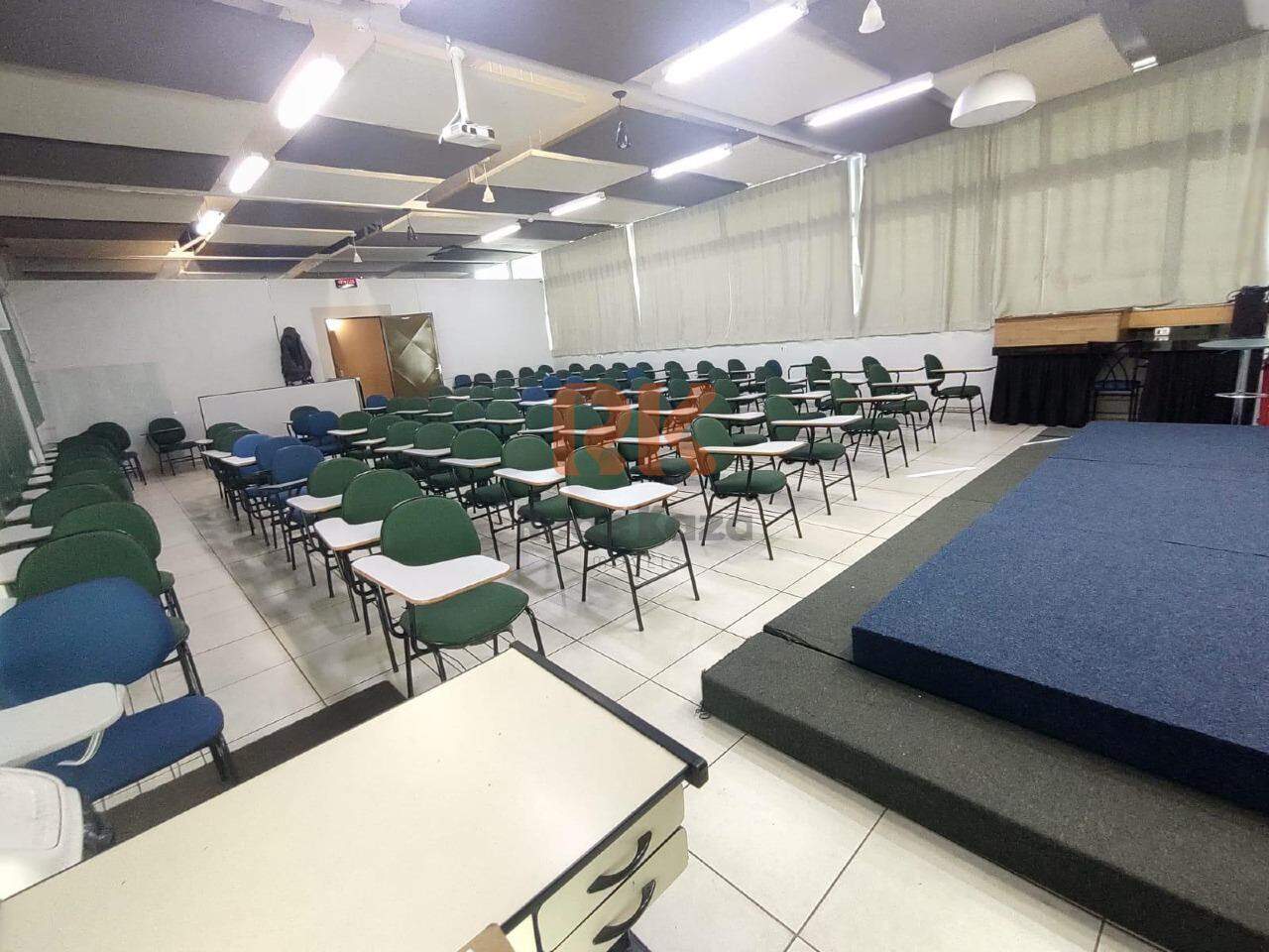 Sala à venda no Liberdade: 