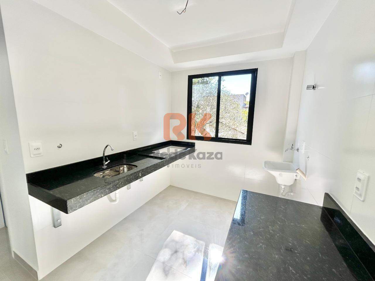 Apartamento à venda no Santa Amélia: 