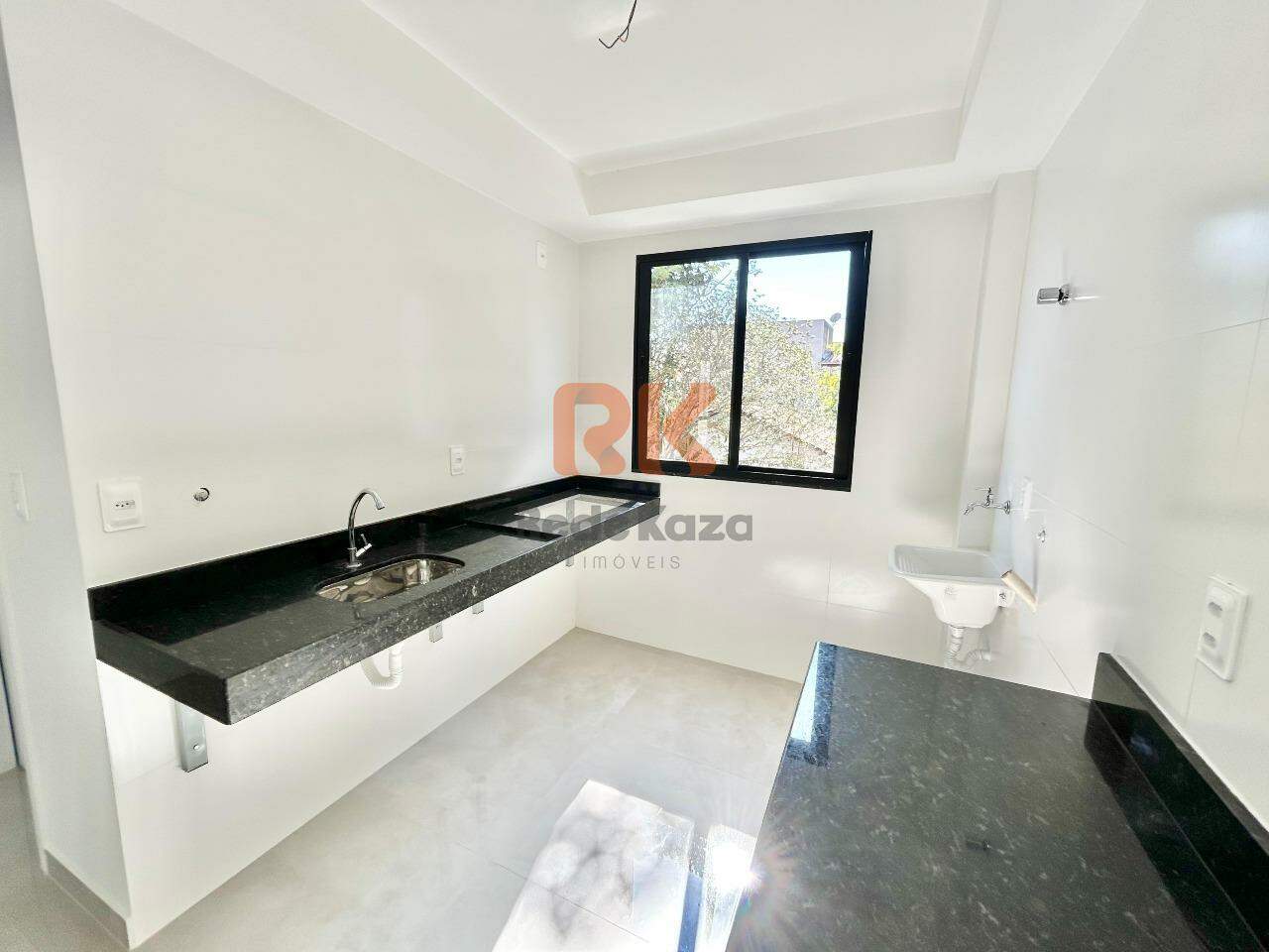 Apartamento à venda no Santa Amélia: 