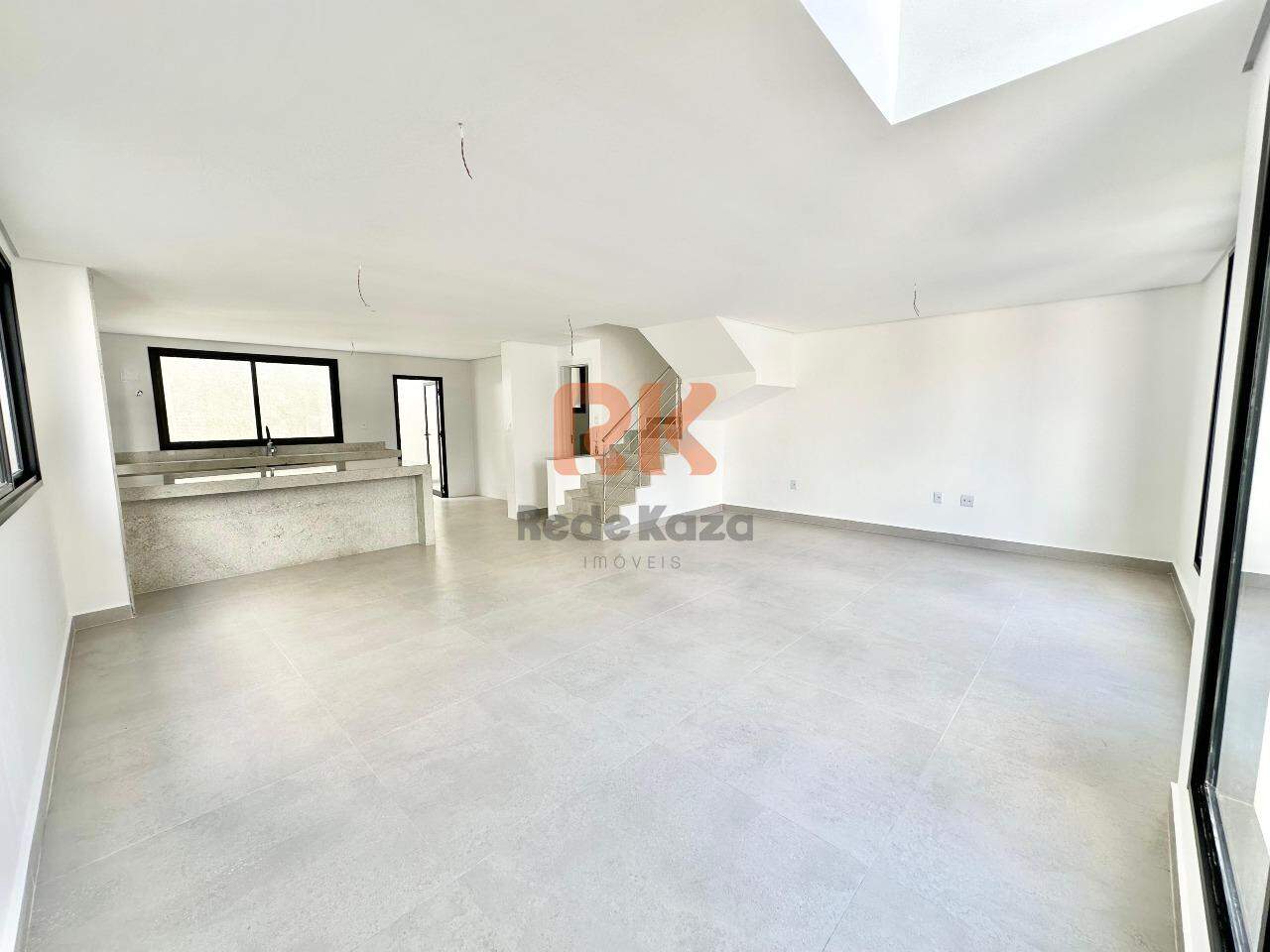 Casa à venda no Planalto: 