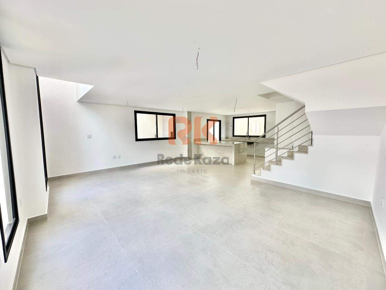 Casa à venda no Planalto: 