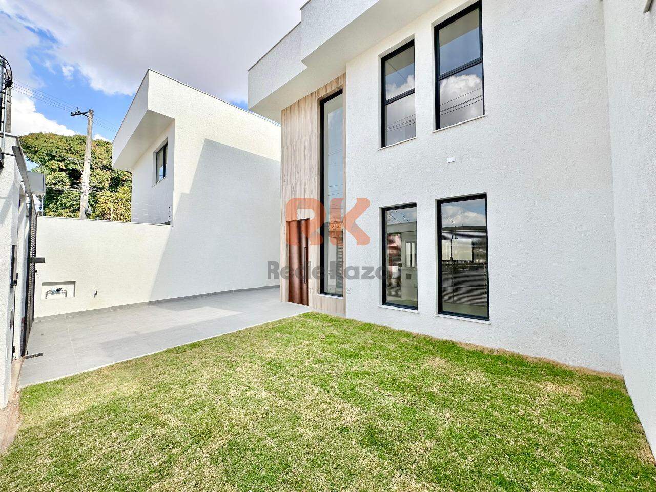 Casa à venda no Planalto: 