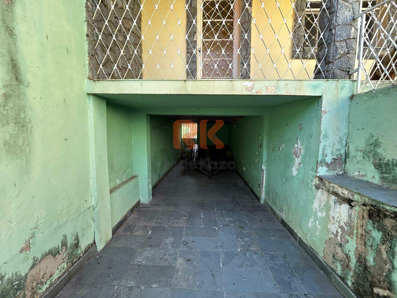 Casa à venda no Universitário: 