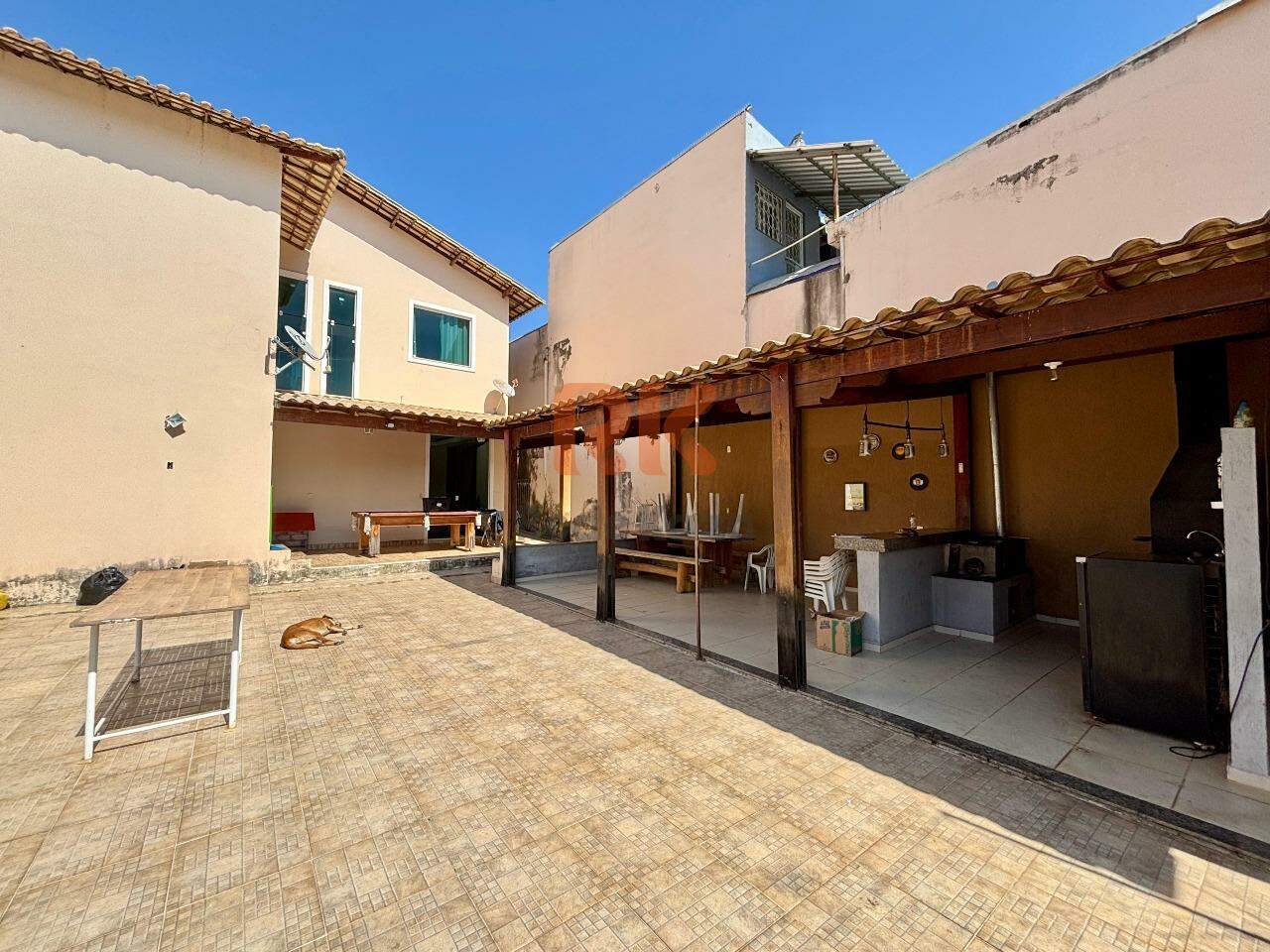 Casa à venda no Santa Cruz: 