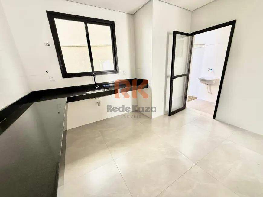 Casa à venda no Itapoã: 