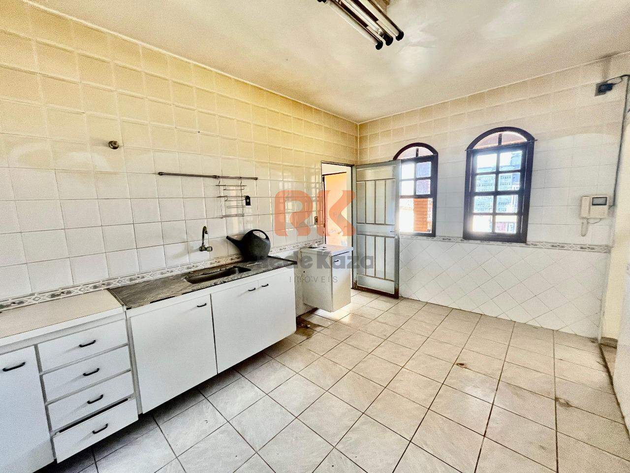 Casa à venda no Planalto: 