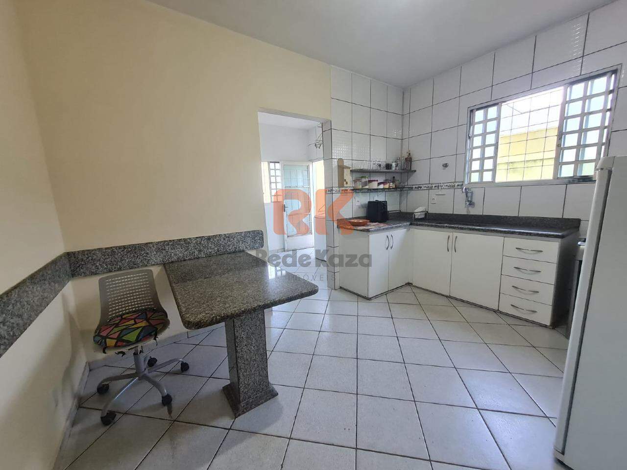 Casa geminada à venda no Santa Terezinha: 