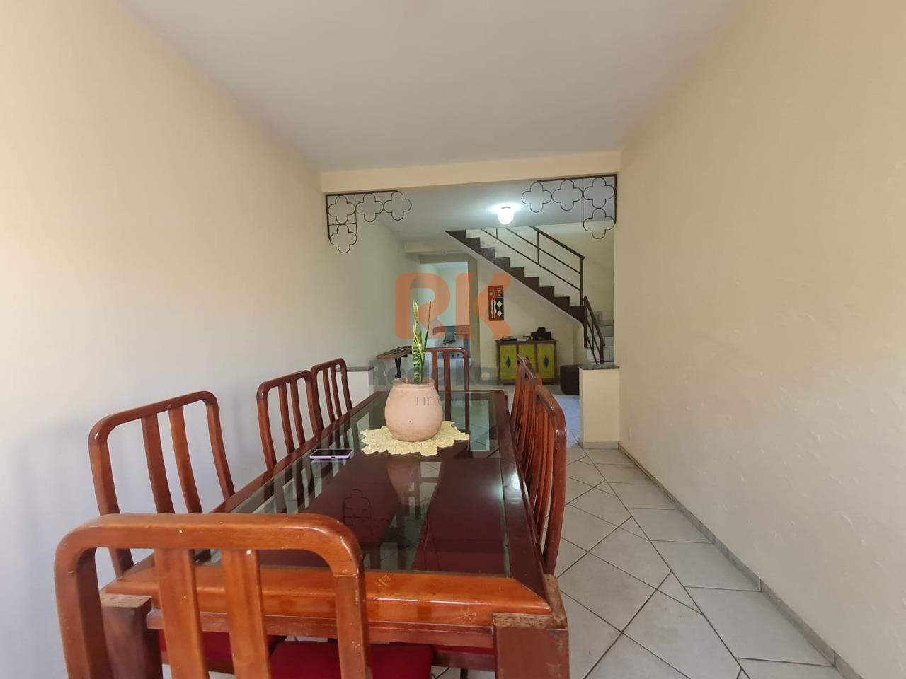 Casa geminada à venda no Santa Terezinha: 
