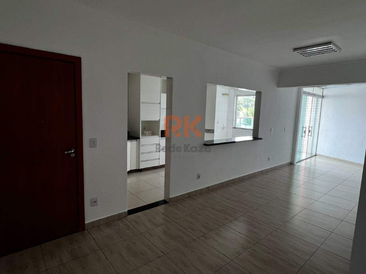 Apartamento para aluguel no Cabral: 