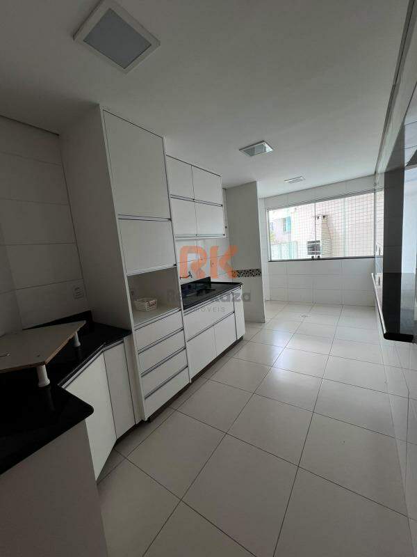 Apartamento para aluguel no Cabral: 