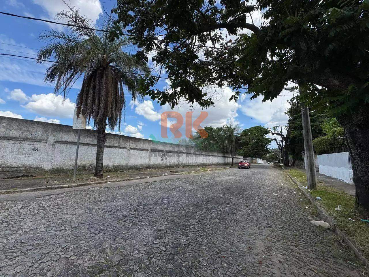 Terreno / Área à venda no Jardim Atlantico: 