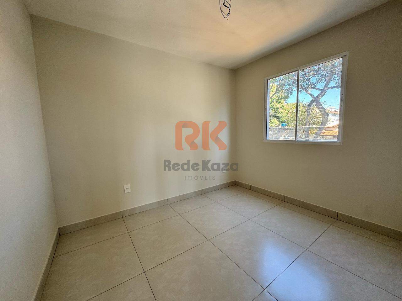 Apartamento à venda no Santa Mônica: 