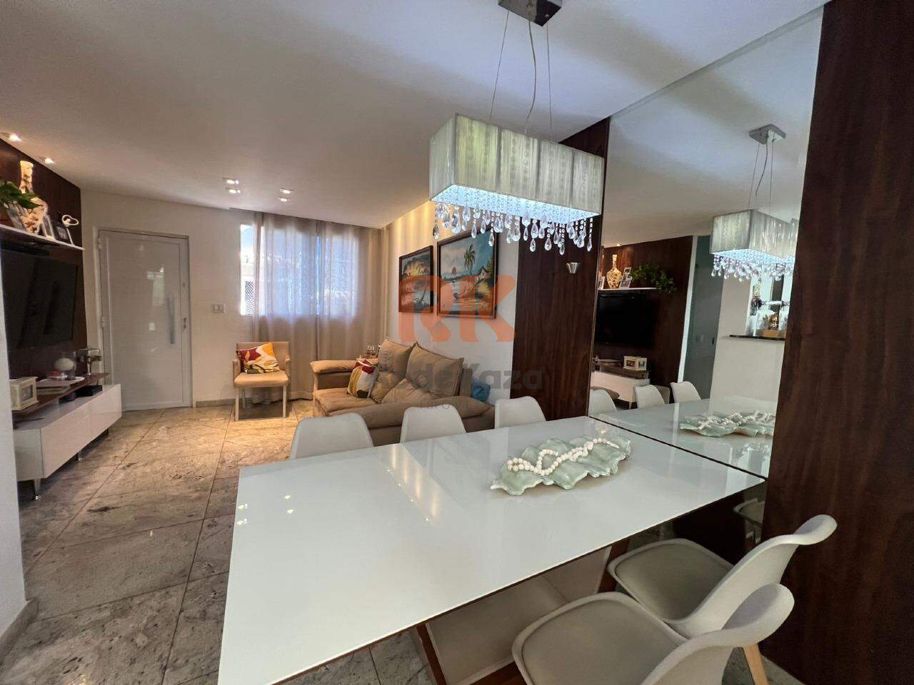 Casa em condomínio à venda no Castelo: 