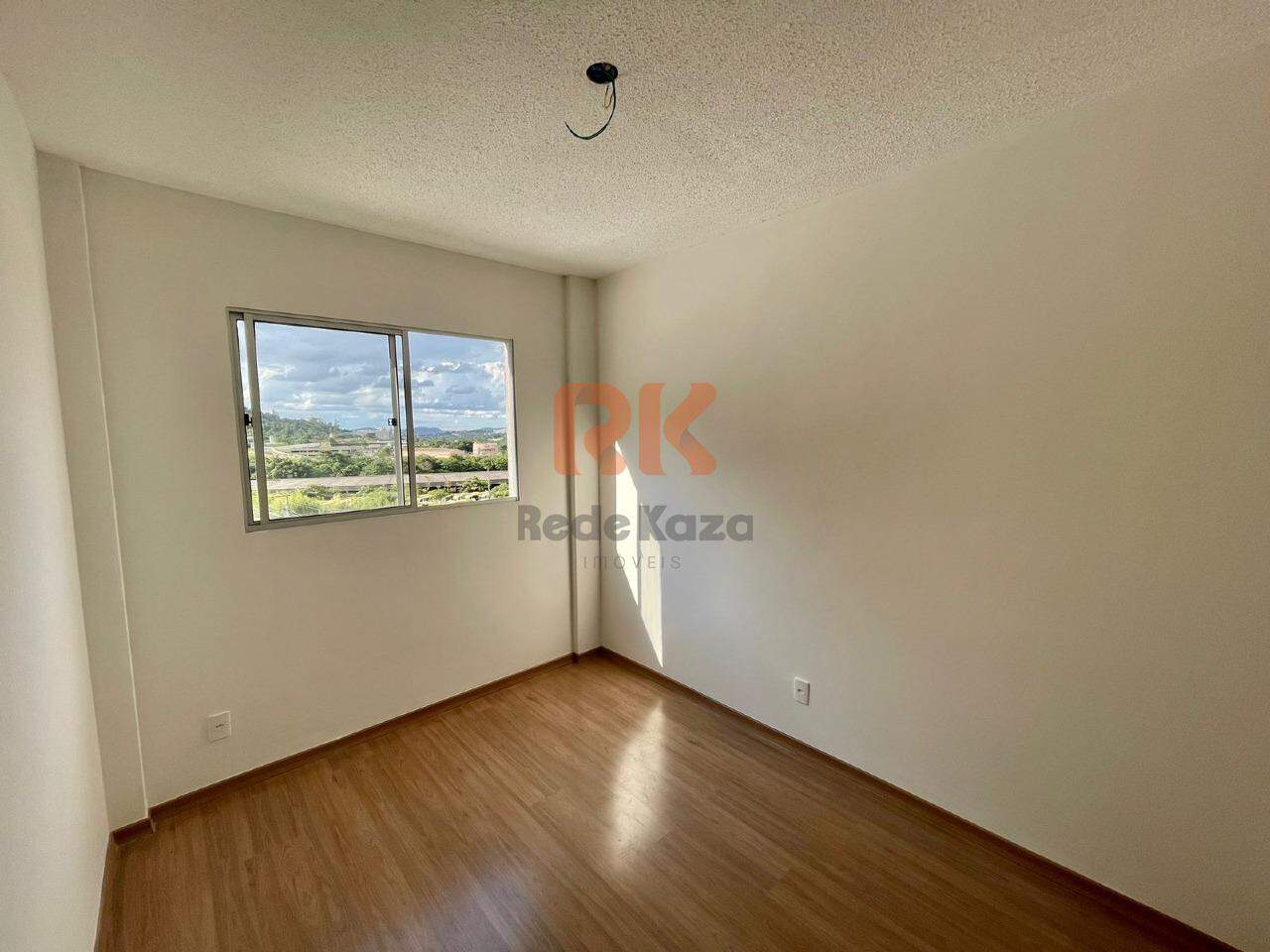 Apartamento à venda no Engenho Nogueira: 