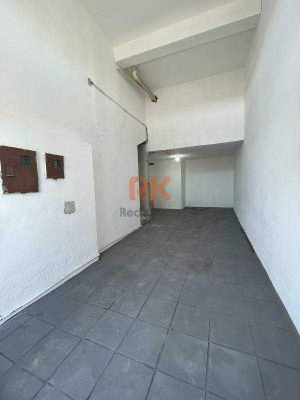 Casa comercial à venda no Jardim Laguna: 