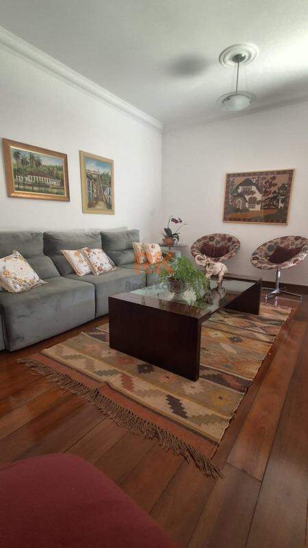 Casa comercial à venda no Paquetá: 