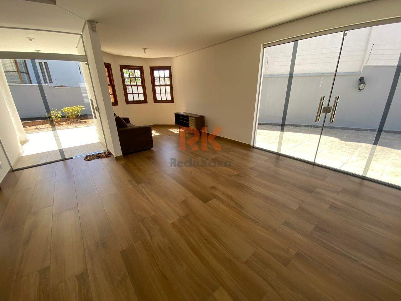 Casa à venda no Cabral: 