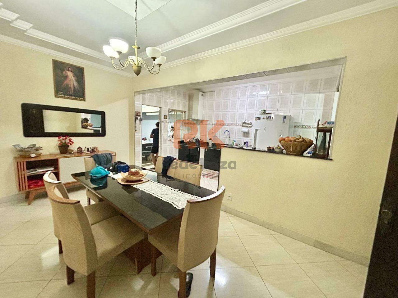 Casa à venda no Santa Mônica: 