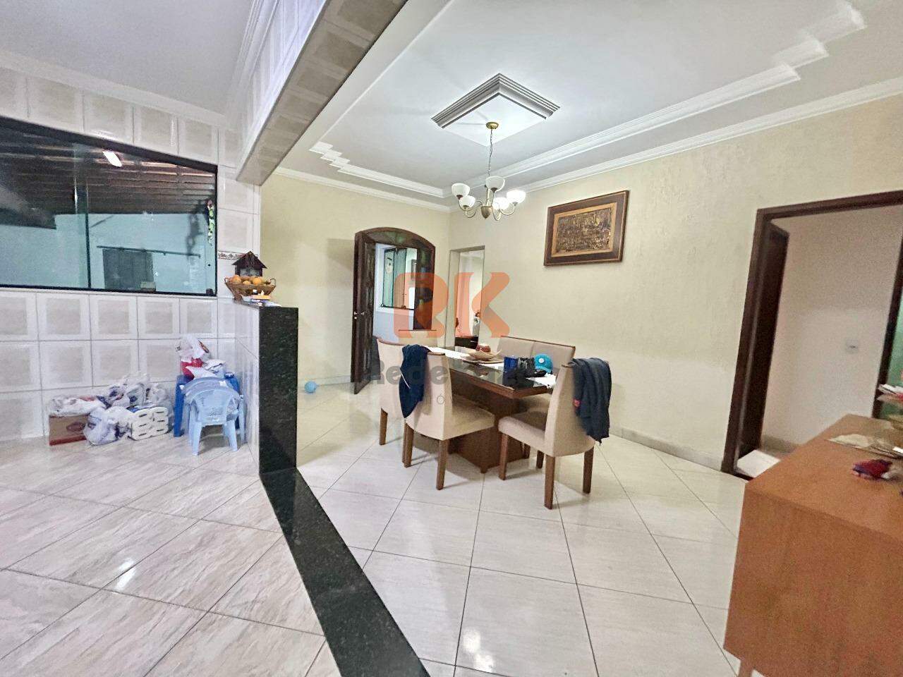 Casa à venda no Santa Mônica: 