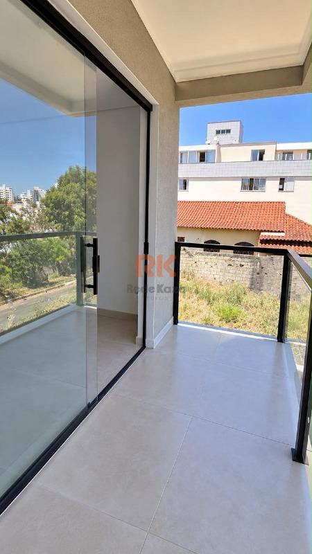 Casa geminada à venda no Paquetá: 