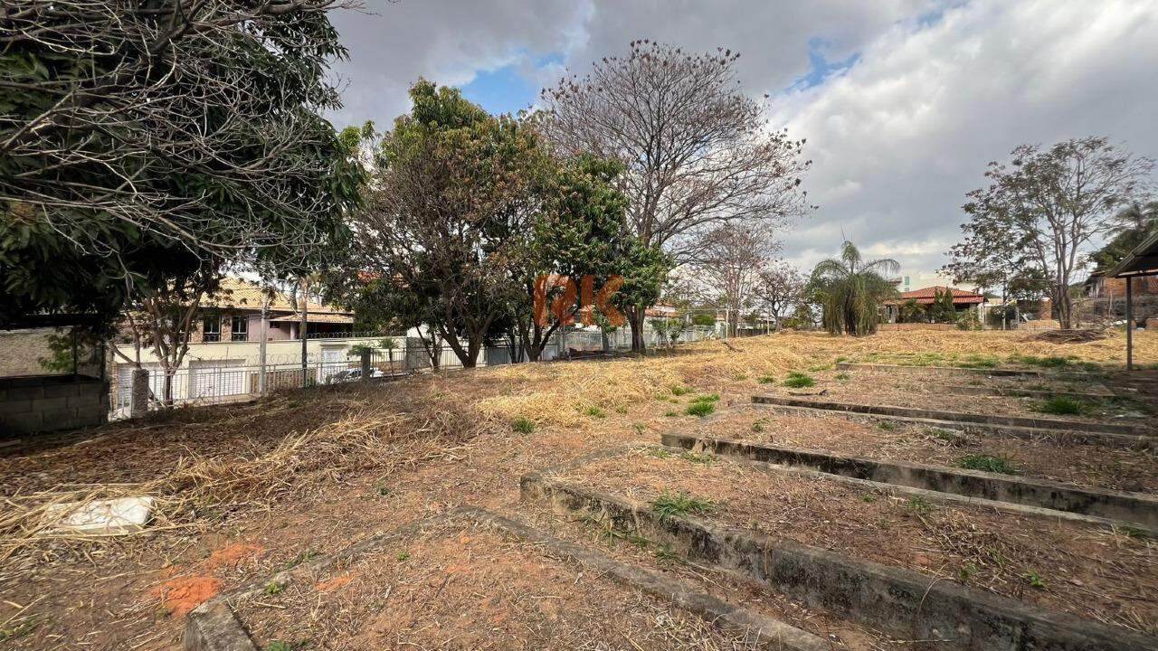 Lote à venda no São Luiz: 